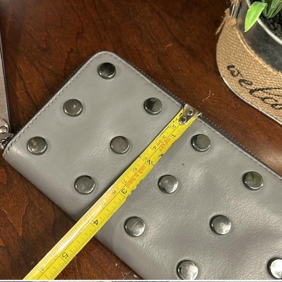 Fossil Studded Wallet - Picture 6 of 14